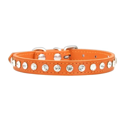 Collier pour Chihuahua orange en cuir avec des strass / diamants. Tendance, pour offrir confort et sécurité à votre petit chien ou chat