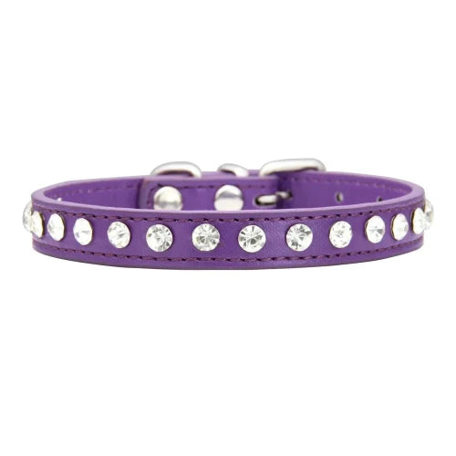 Collier pour Chihuahua violet en cuir avec des strass / diamants. Tendance, pour offrir confort et sécurité à votre petit chien ou chat