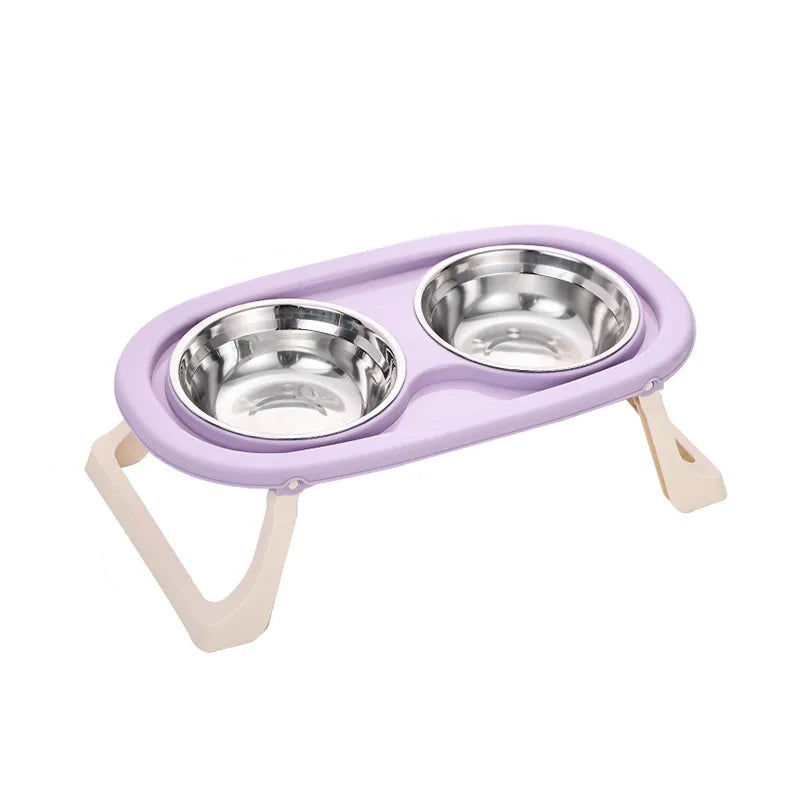 Gamelle double compartiment, surΓ©levΓ©e, avec des bols en inox. AdaptΓ©e Γ tous les petits chiens et les chats. Vendue sur la boutique Mon Petit Chihuahua. Couleur violet