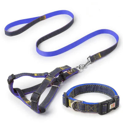 Harnais ensemble noir et bleu pour petit chien avec collier et laisse assortie. Confortable, convient aux petits chiens, chihuahuas, ou aux chats.