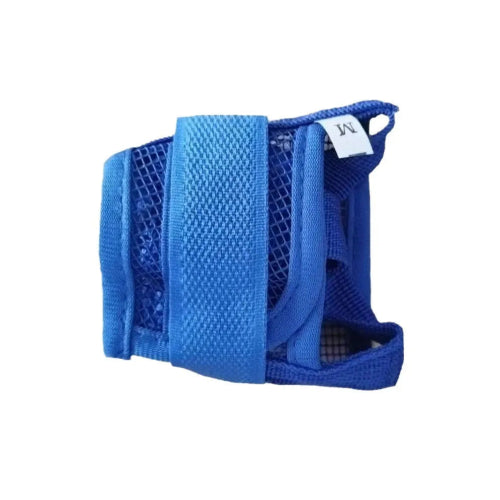 Muselière de Protection en tissu bleu. Parfait pour éduquer votre petit chien. Ajustable et anti aboiements. Convient aux chihuahuas, ou aux chats. Vendu dans la boutique « Mon Petit Chihuahua »