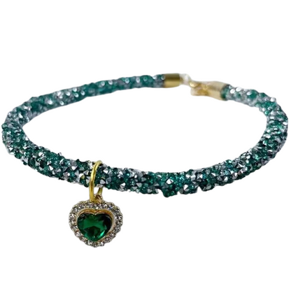 Collier pour Chihuahua strass et paillettes vert avec un coeur. Élégant, pour offrir confort et sécurité à votre petit chien ou chat