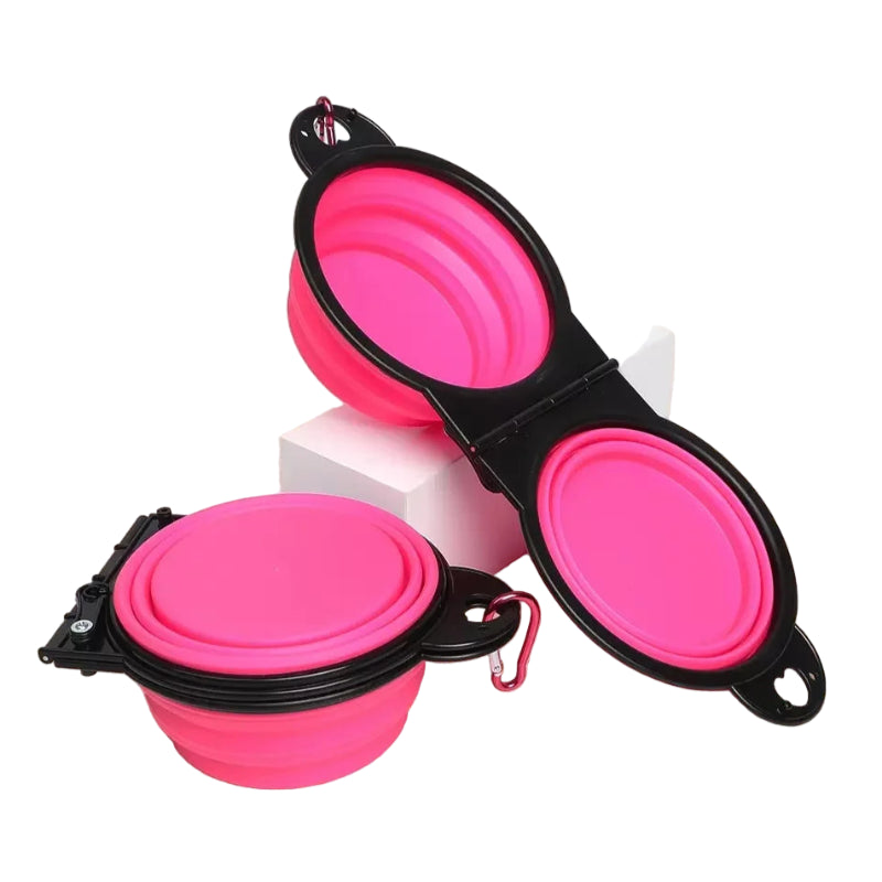 Gamelle double de voyage, pliable en silicone. Adaptée aux promenades. Convient à tous les petits chiens et les chats. Vendue sur la boutique Mon Petit Chihuahua. Couleur rose