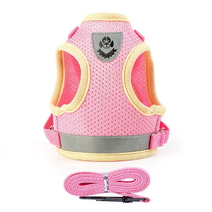 Harnais pour chiens rose réfléchissant. Vendu avec sa Laisse assortie. Confortable, convient aux petits chiens, chihuahuas, ou aux chats. Vendu dans la boutique « Mon Petit Chihuahua »