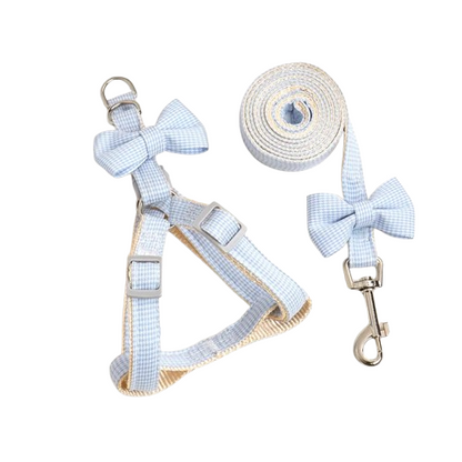 Harnais bleu et sa laisse pour Chihuahua avec noeud papillon en relief – pour ajouter du style à votre petit chien ou chat