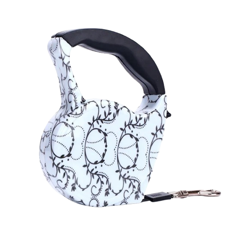 Laisse rétractable blanche avec motifs branches pour chiens. Pratique, convient aux petits chiens, chihuahuas, ou aux chats. Vendu dans la boutique « Mon Petit Chihuahua »
