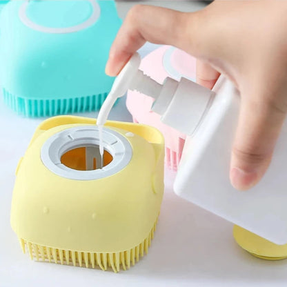 Accessoire pour Chihuahua : Brosse de lavage avec savon intégré – idéale pour nettoyer et masser votre petit chien ou chat