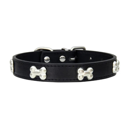 Collier pour Chihuahua en cuir noir avec motifs os. Résistant pour offrir confort et sécurité à votre petit chien ou chat